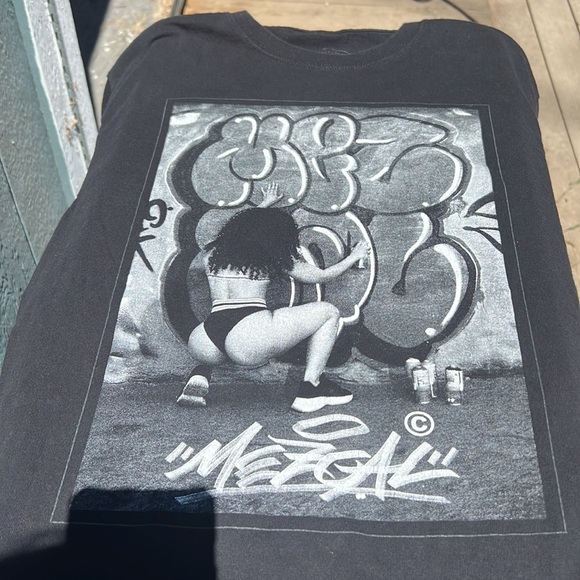 Metzcal Mexican street crew street wear graffiti and lady graphic t-shirt size L - Picture 4 of 7
